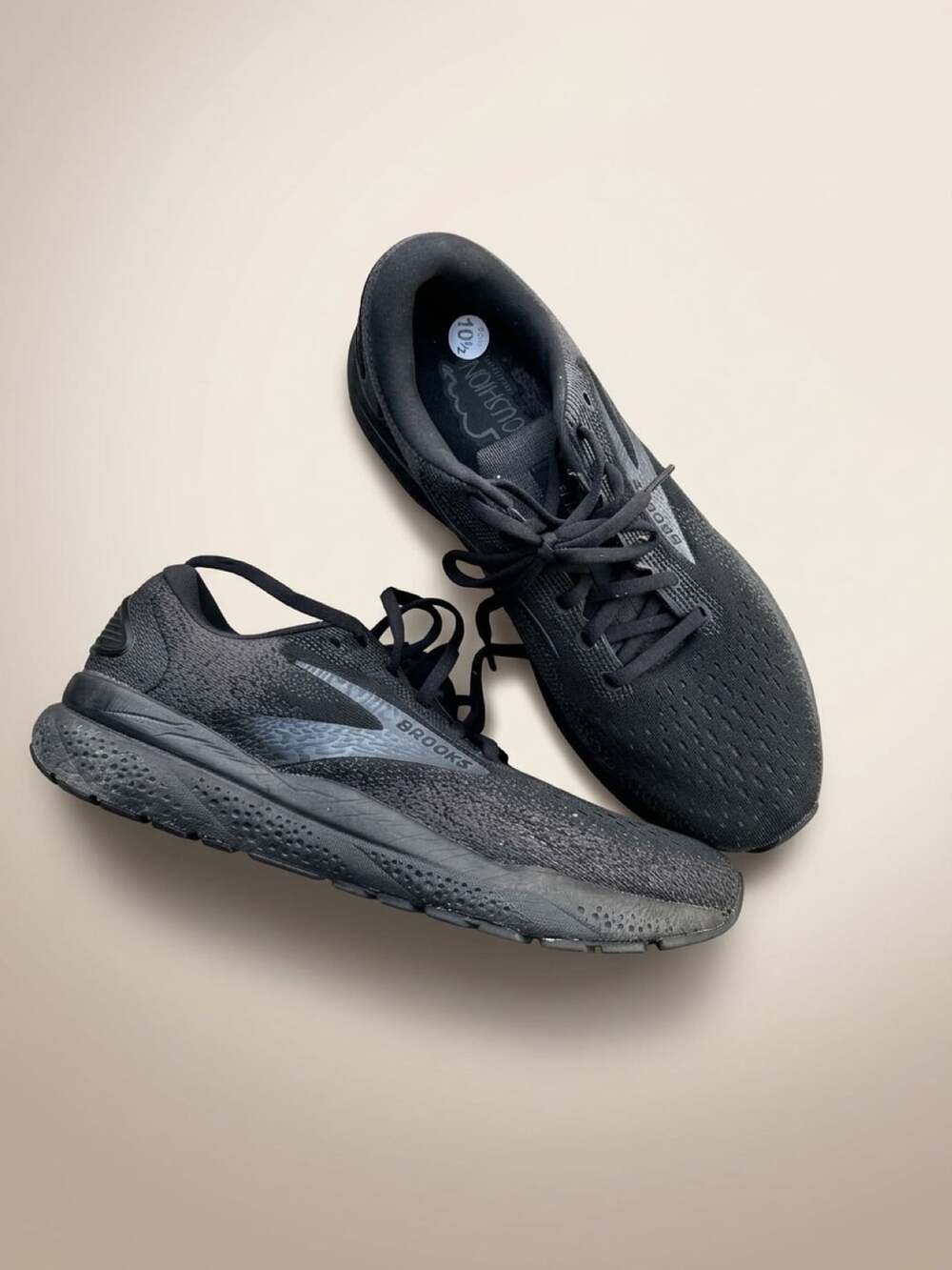 Brooks Ghost 14 Womens Size 10.5 Triple Black Running Shoes Cushioned Sneakers
